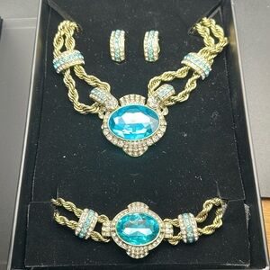Heidi Daus Elegant Gold and Aqua Jewelry Set